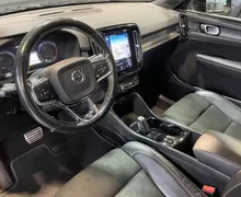 Zunanja slika - Volvo XC40 - D4-AWD-R-DESIGN-PANO-NAVI-ACC-MEMORY-HARMAN-360KAM - 7 - Predogledna slika