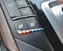 Notranja slika - Porsche Cayenne - S E-Hybrid Platinum Edition Tiptronic - 8 - Predogledna slika