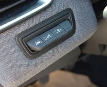 Zunanja slika - Renault Clio - 1.0 TCE 90 TECHNO-KAMERA-NAVI-UGODNO... - 8 - Predogledna slika