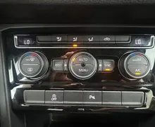 Zunanja slika - Volkswagen Touran - 2.0 TDI DSG.NAVI.KAMERA.NAREJEN VEL.SERVIS+MENJALN - 14 - Predogledna slika