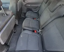 Zunanja slika - Peugeot 5008 - Premium 1.6 HDi FAP 7SEDEŽEV-KLIMA-ALU PLATIŠČA - 14 - Predogledna slika