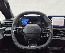 Zunanja slika - Renault Clio - 6 Techno TCE 115 2026 - 10 - Predogledna slika