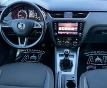 Notranja slika - Škoda Octavia - 1.6 TDI-LED-LIZING ZA TUJCE-TEMPOMAT-PDC- - 8 - Predogledna slika