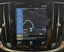 Zunanja slika - Volvo V60 - D3 A Momentum- FULL LED - NAVI - PDC - ODLIČEN - 18 - Predogledna slika
