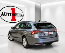 Zunanja slika - Škoda Octavia - Combi 1.5 TSI mHEV Anniversary Edition DSG - 4 - Predogledna slika
