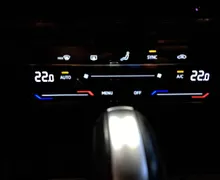 Zunanja slika - Volkswagen Passat - Variant 2.0 TDI BMT DSG Z ENOLETNIM JAMSTVOM - 8 - Predogledna slika