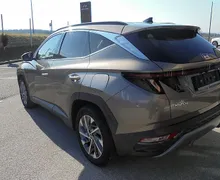 Zunanja slika - Hyundai Tucson - 1.6 T-GDI 150 PREMIUM 2WD°WINTER°1.LASTNIK°SLO°TOP - 2 - Predogledna slika