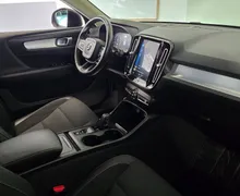 Notranja slika - Volvo XC40 - D3 Momentum Pro Avt. - LED.kamera.asistence.navi - 11 - Predogledna slika