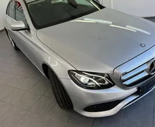 Zunanja slika - Mercedes-Benz E-Razred - E 220 d Avantgarde Avt.KAMERA.NAVI.USNJE.LED - 10 - Predogledna slika