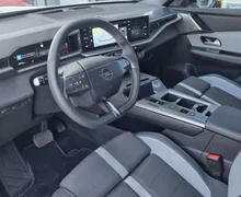 Zunanja slika - Opel Grandland - 1.2 MHEV Avtomatik - SAMO 28.780km - TOP OPREMA - 9 - Predogledna slika