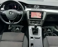 Notranja slika - VW Passat - 2.0 TDI-H LINE-VIRTUAL-FUL LED-LIZING ZA TUJCE- - 10 - Predogledna slika