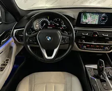 Notranja slika - BMW serija 5: - 520d - Kamera - Memory - Gretje - AmbientL - Temp. - 9 - Predogledna slika