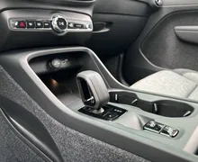 Notranja slika - Volvo XC40 - B3 P Core AT DCT 3 leta garancije + 3 servisi... - 19 - Predogledna slika