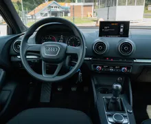 Notranja slika - Audi A3 - Sportback 1,6 TDI Sport - 9 - Predogledna slika