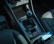 Zunanja slika - Škoda Karoq - 1,6 TDI AMBITION - 11 - Predogledna slika