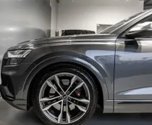 Zunanja slika - Audi SQ8 - MATRIX-KEYLESS-PANO-ZRAČNO-USNJE-VIRTUAL-HLAJ-22C - 5 - Predogledna slika