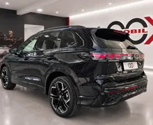 Notranja slika - Volkswagen Tiguan - 4motion 2.0 TDI BMT R-Line DSG - VSA MOŽNA OPREMA - 7 - Predogledna slika