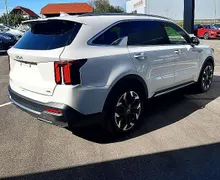 Zunanja slika - KIA Sorento - 2.2 CRDi EX LIMITED 8 DCT AWD 148kW - 2 - Predogledna slika