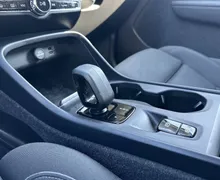 Notranja slika - Volvo XC40 - B4 P AWD Momentum Pro Avt. - 20 - Predogledna slika