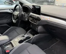 Notranja slika - Ford Focus - 1,5 EcoBlue Active - 6 - Predogledna slika