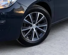 Notranja slika - Peugeot 308 - 1.2 PureTech 110ks ACCESS... - 7 - Predogledna slika