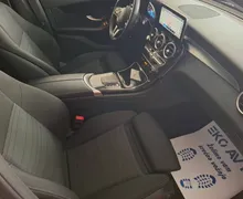 Notranja slika - Mercedes-Benz GLC-Razred - GLC 220d 4MATIC Avt. VIRTUAL-VELIKA NAVI-KAMERA-AC - 8 - Predogledna slika
