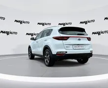 Notranja slika - KIA Sportage - 2WD 1.6 GDI LX Edition ISG - 7 - Predogledna slika