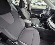 Zunanja slika - Škoda Octavia - 2.0 TDI LIMUZINA LED-ALU PLATIŠČA-ZASLON-PDC-1.LAS - 13 - Predogledna slika