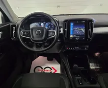 Notranja slika - Volvo XC40 - D3 Momentum Pro Avt. - LED.kamera.asistence.navi - 12 - Predogledna slika