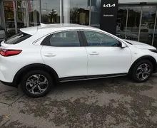 Zunanja slika - KIA XCeed - 1.6 T-GDi LX SMART ISG 7DCT + ZIMSKE GUME + 30° - 6 - Predogledna slika