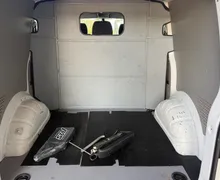 Notranja slika - Volkswagen Transporter - Krpan 2.0 TDI KMR-SLO-PDC-Vlečna kljuka-... - 12 - Predogledna slika
