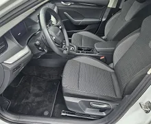 Zunanja slika - Škoda Octavia - COMBI 2.0 TDI Selection DSG 110 kW SLO-1.LASTNIK - 7 - Predogledna slika