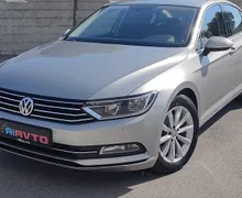 Zunanja slika - Volkswagen Passat - LIMUZ-2.0TDI-150KM-HIGHLINE-VIRTUAL-KAMERA-ACC-17C - 5 - Predogledna slika