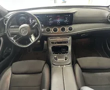 Notranja slika - Mercedes-Benz E-Razred - E 220 d T AMG Line Avt.USNJE.KAMERA.LED.NAVI.KLJUK - 16 - Predogledna slika