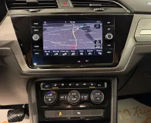 Notranja slika - VW Touran - 2.0 TDI-DSG-FULL LED-ACC-H-LINE-MASAŽA-NAVI-PDC... - 10 - Predogledna slika