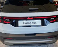 Zunanja slika - Jeep Compass - 1.2 DCT6 e-Hybrid 107kW First Edition - 5 - Predogledna slika