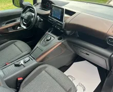 Notranja slika - Peugeot Rifter - GT LINE 1.5 BLUEHDI 130 -SLO-N-1 TOVORNO VOZILO... - 8 - Predogledna slika