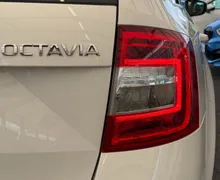 Zunanja slika - Škoda Octavia - Combi Family 2.0 TDI DSG SLO 1.Lastnik - 5 - Predogledna slika