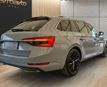 Zunanja slika - Škoda Superb - Combi 2.0 TDI L K Laurin Klement•Tovarniš. jamstvo - 4 - Predogledna slika
