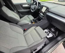 Notranja slika - Volvo XC40 - PLUS DARK AT |VIRTUAL|HARMAN|MEMORY|KAMERA|KLJUKA - 9 - Predogledna slika