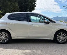 Zunanja slika - Peugeot 208 - 1.2 PureTech Allure - 4 - Predogledna slika