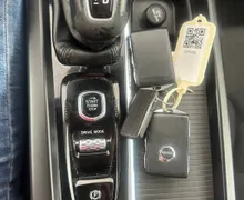 Zunanja slika - Volvo V60 - D3 Momentum Pro Avt+4 ALU.USNJE.NAVI.4X4.TOP - 16 - Predogledna slika