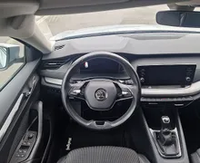 Zunanja slika - Škoda Octavia - COMBI 2.0 TDI Ambition-Slo-1.Lastnik... - 7 - Predogledna slika