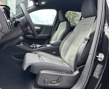 Notranja slika - Volvo XC40 - B3 P Plus Dark Avt. - 10 - Predogledna slika