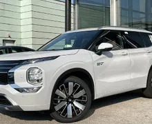 Zunanja slika - Mitsubishi Outlander - PHEV 4WD 2.4 Instyle+ Avt. - 2 - Predogledna slika