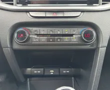 Notranja slika - KIA XCeed - 1.0 T-GDI PRIME - 19 - Predogledna slika