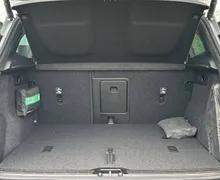 Zunanja slika - Volvo XC40 - B3 P Core AT DCT 3 leta garancije + 3 servisi - 11 - Predogledna slika