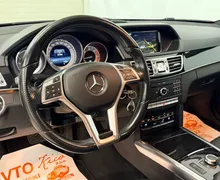 Notranja slika - Mercedes-Benz E-Razred - 200 CDI-EDITION-AUT-BI-XENON-LED-NAVIGACIJA-TEMPO. - 9 - Predogledna slika