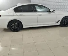 Zunanja slika - BMW Serija 5 - : LIMO-520d-190KM-M-PAKET-KAMERA-LED-COCKPIT-HARMAN- - 2 - Predogledna slika