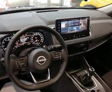Zunanja slika - Nissan Qashqai - 1.3 DIG-T MHEV N-SMART 140HP + COLD PAKET - 9 - Predogledna slika